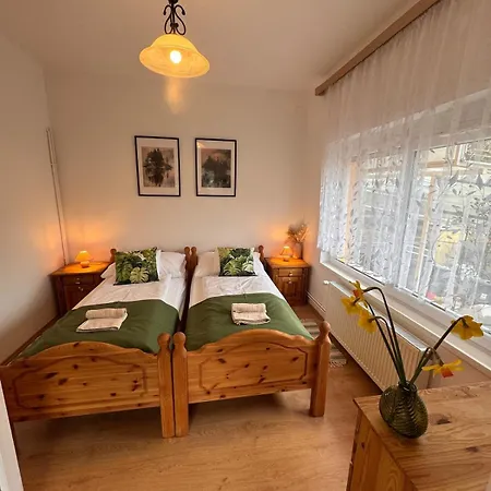 Keltafok Apartman, Tatil Evi *